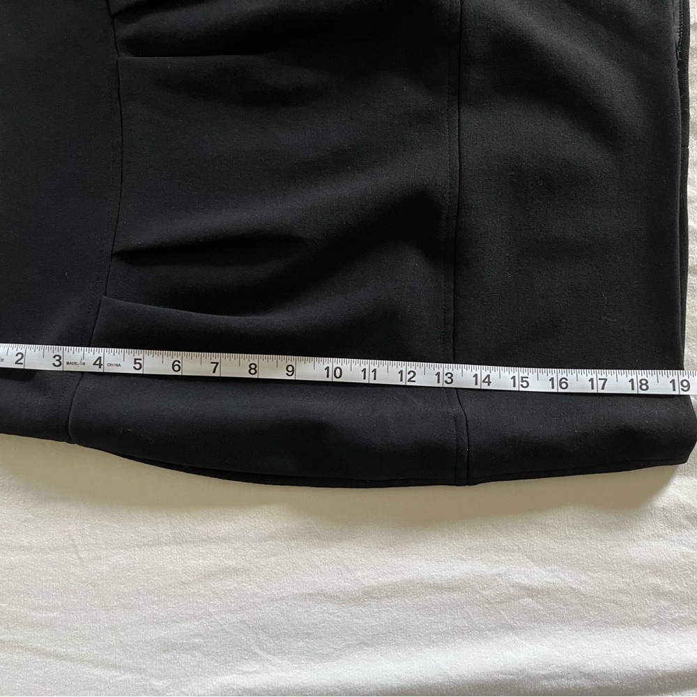 Vince Pleated Lined Wool Blend Short Classic Black Skirt Womens Size 4 - Picture 8 of 11